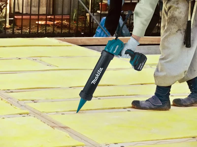 Makita DCG180RYE Kartuş Tip Silikon Tabancası 18V