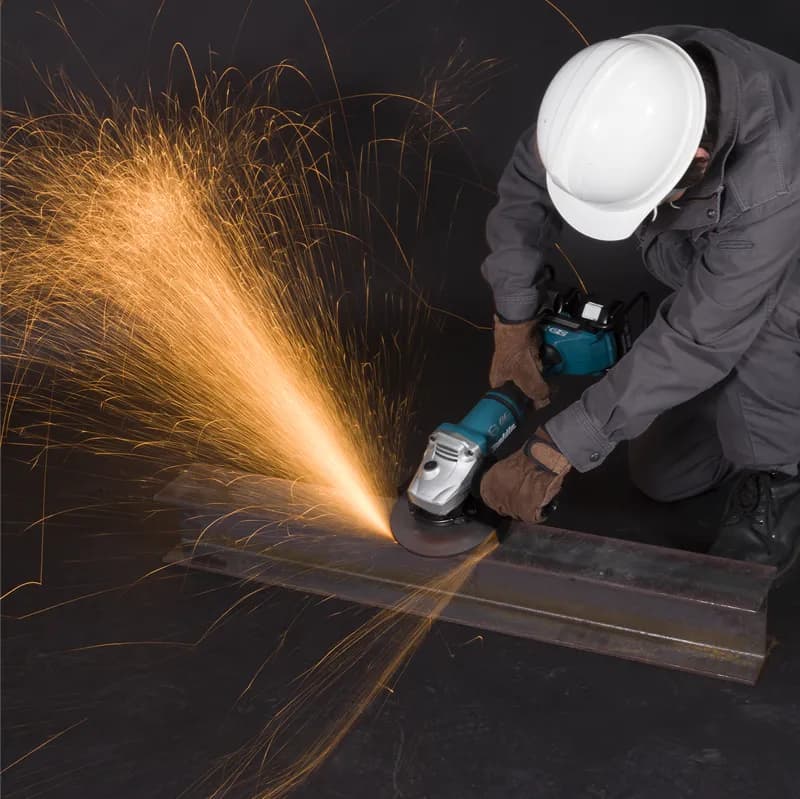 Makita DGA700RF2 Taşlama 2X18V