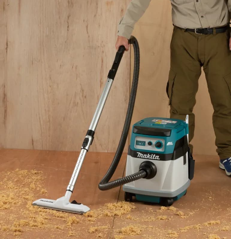 Makita DVC155LZX2 Akülü Islak/Kuru Süpürge 36V thumbnail 2