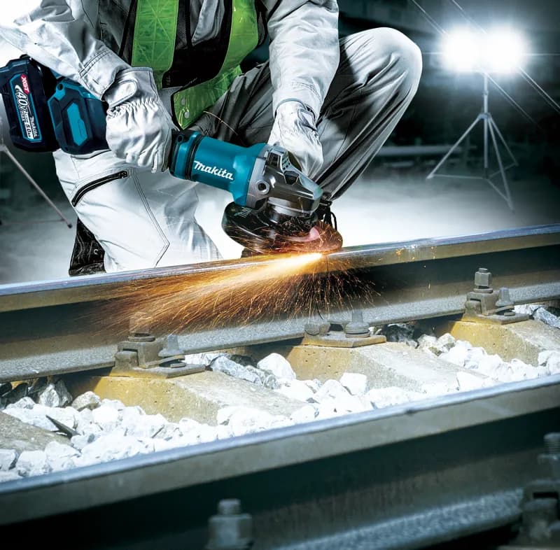 Makita GA037GT201 Taşlama Makinası 40V thumbnail 3
