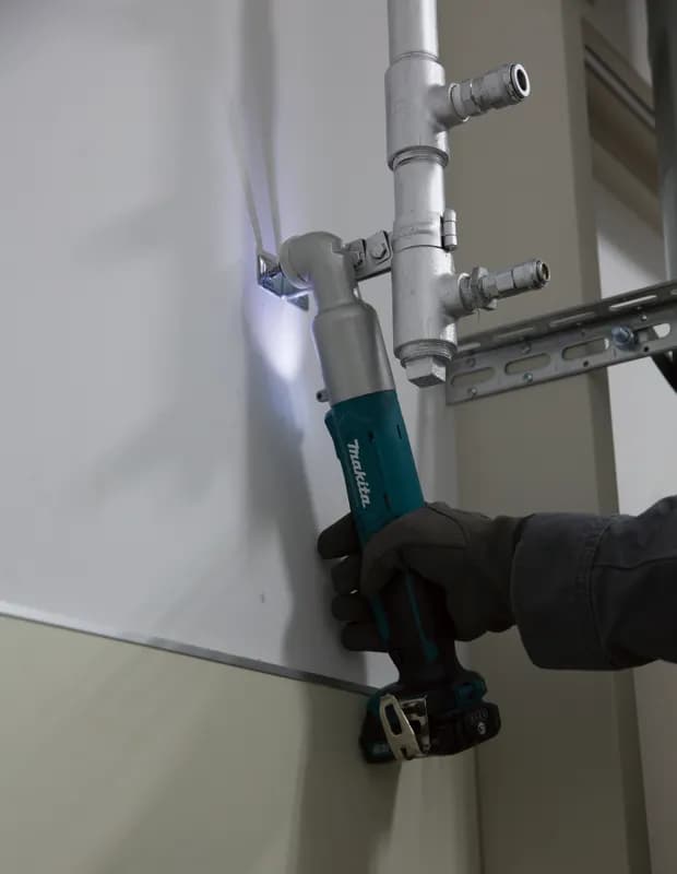 Makita TL064DWAE Köşe Vidalama Ve Somun Sıkma 12V thumbnail 2